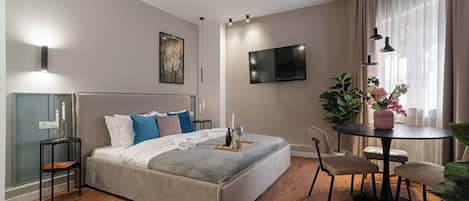 Blackout drapes, iron/ironing board, free WiFi