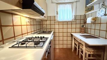 Frigorifero, forno