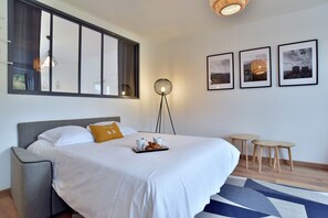 Bügeleisen/Bügelbrett, kostenloses WLAN