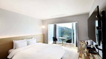 1 bedroom, laptop workspace, free WiFi