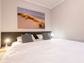 1 camera, ferro/asse da stiro, Wi-Fi, lenzuola