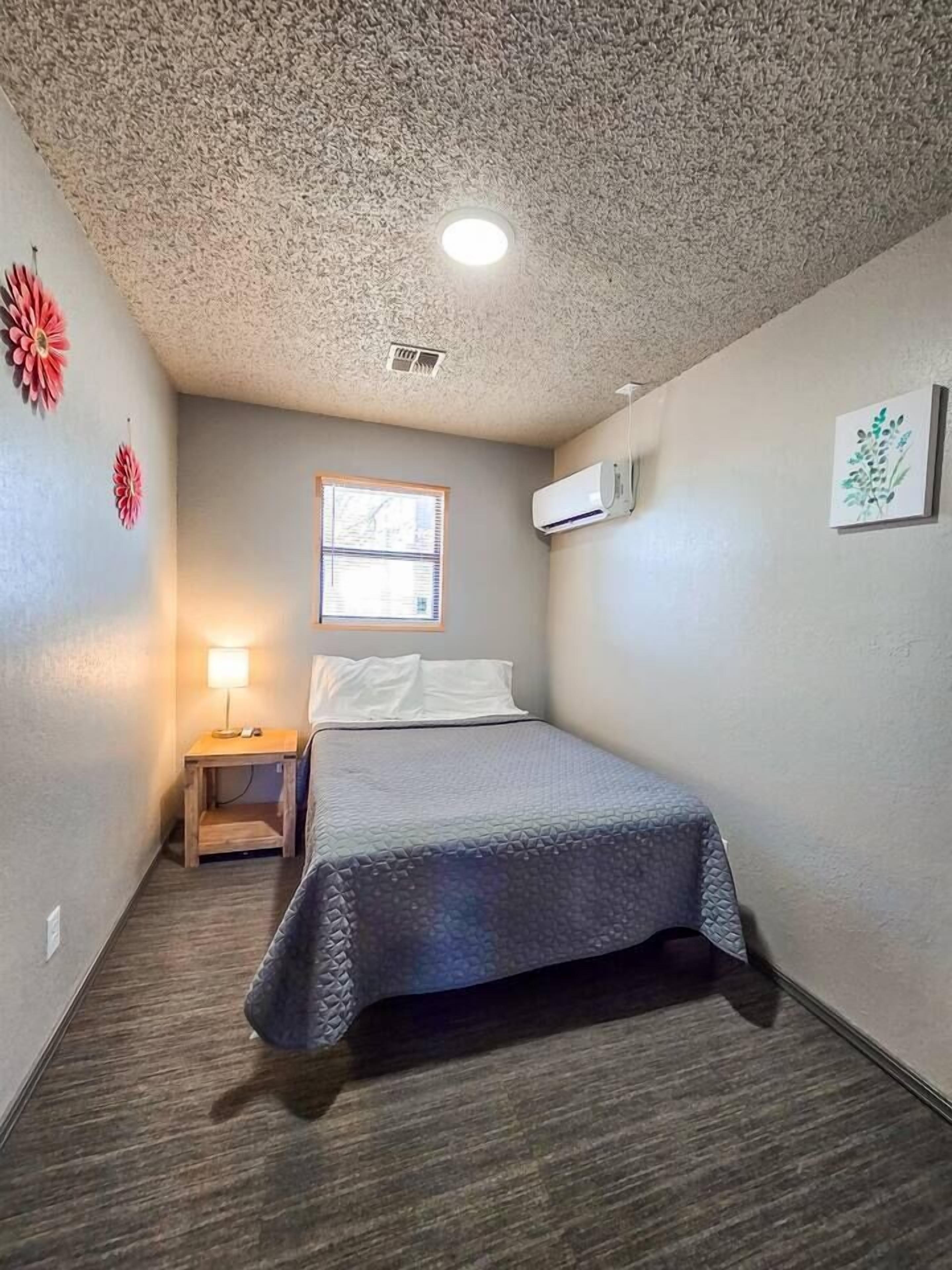 5 間睡房、熨斗/熨衫板、免費 Wi-Fi、床單