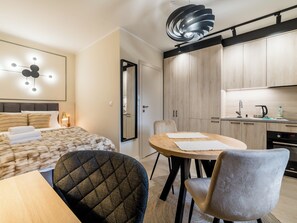 Fer et planche à repasser, Wi-Fi, draps fournis