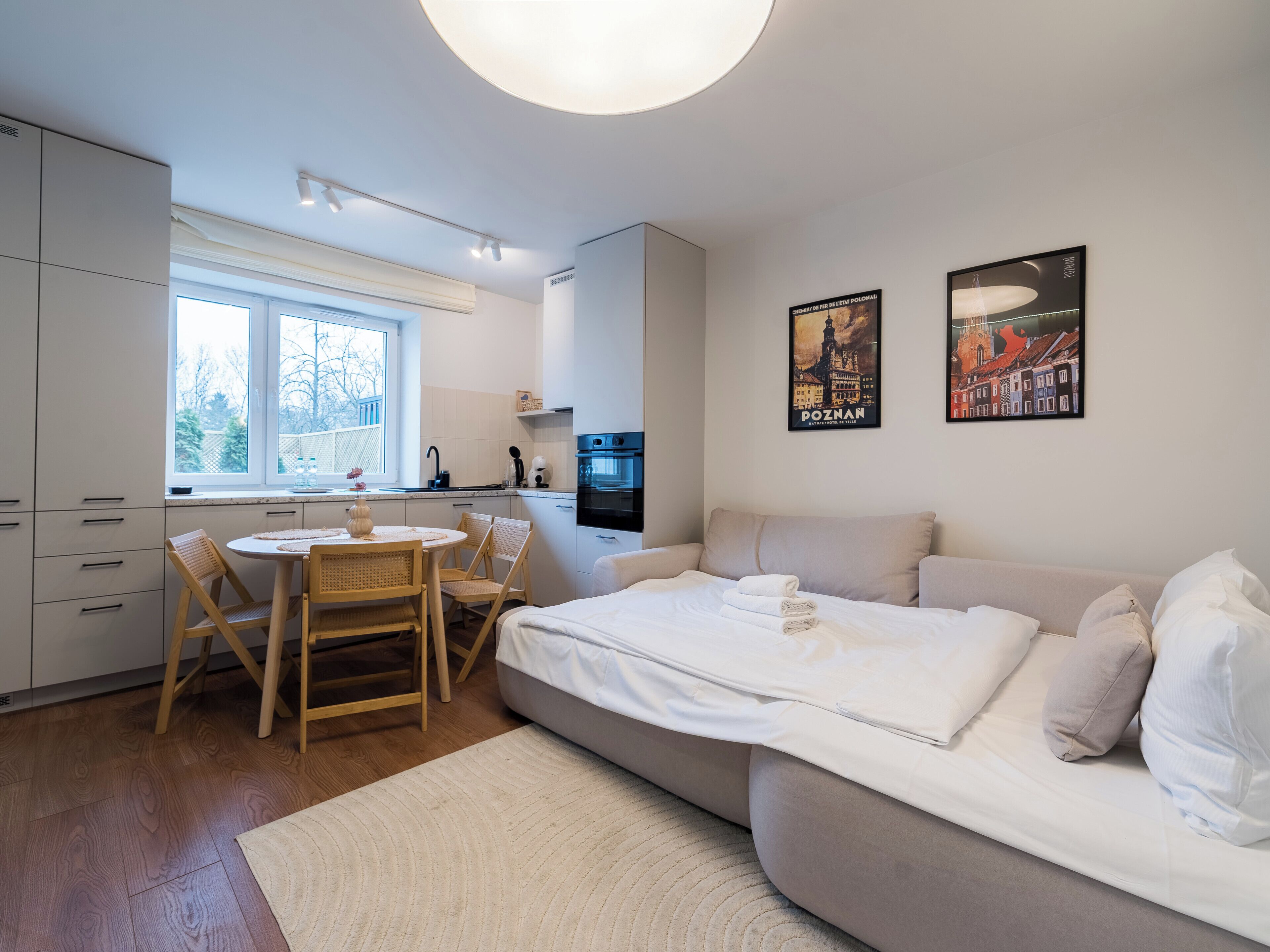 2 dormitorios, tabla de planchar con plancha, wifi y ropa de cama