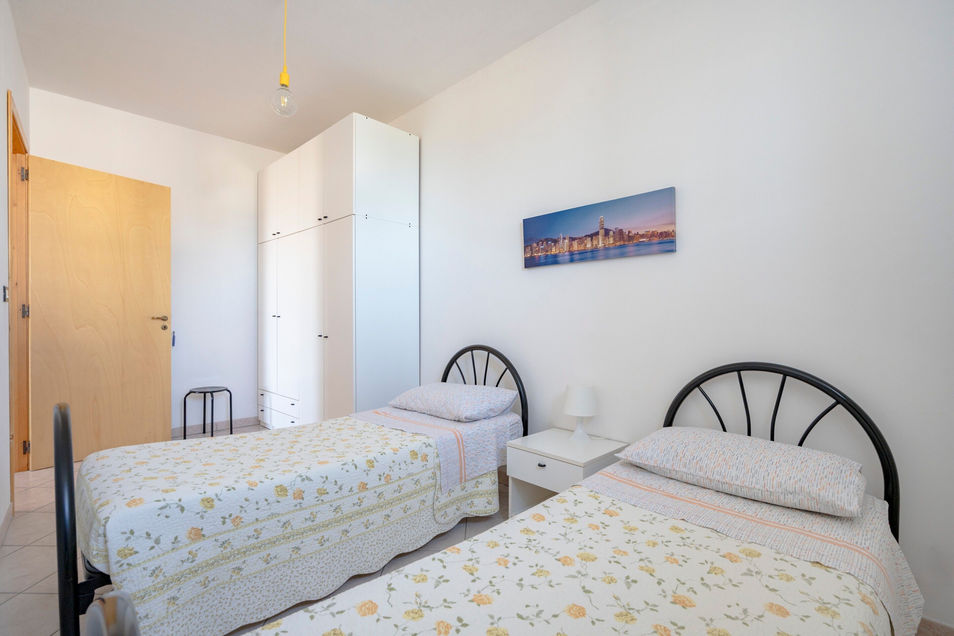 3 camere, ferro/asse da stiro, Wi-Fi gratuito, lenzuola