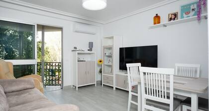 Holiday Home 'Piso En La Oliva Bien Comunicado' with Balcony, Wi-Fi and Air Conditioning
