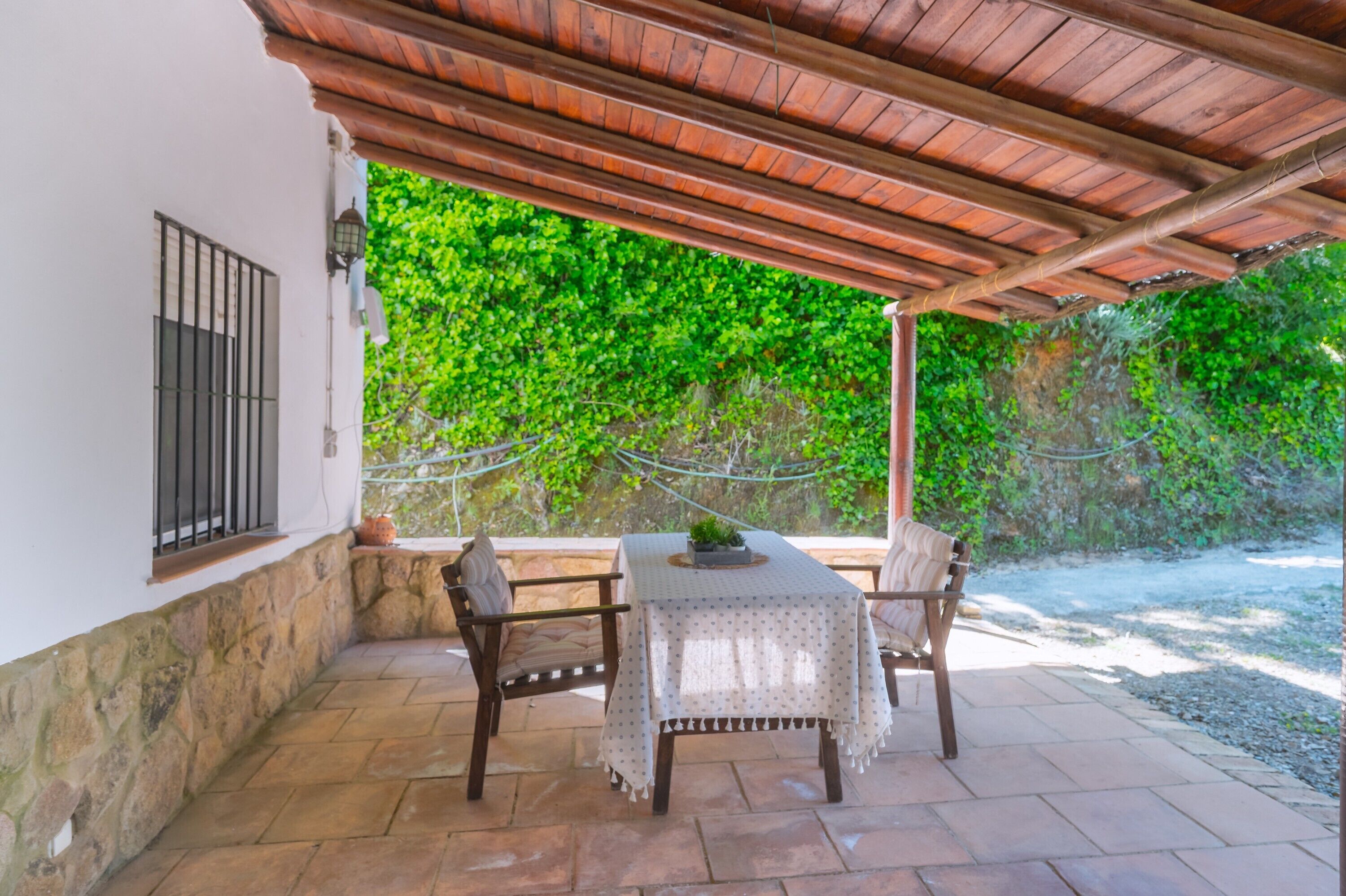 屋外ダイニングエリア