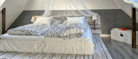 2 bedrooms, free WiFi