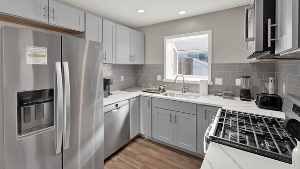 Coffee/tea maker, fridge, microwave, oven - Birmingham Retreat - Work & Play (Birmingham)