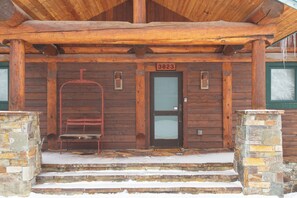 Exterior detail - New! At Whitefish Mountain Resort with hot tub & in-home sauna (Whitefish)