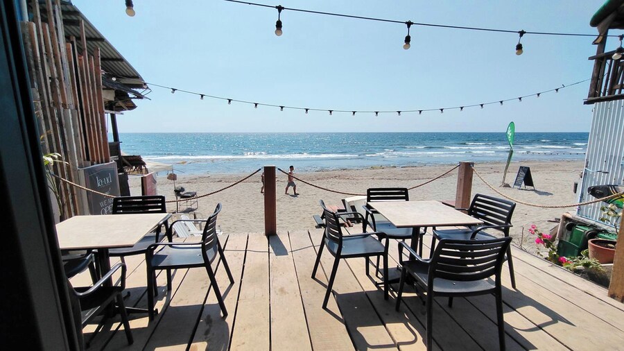 La Ud Lounge and Hostel