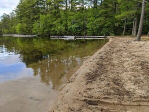 Beach nearby - Hawthorne Cottages Lakeside (Raymond)