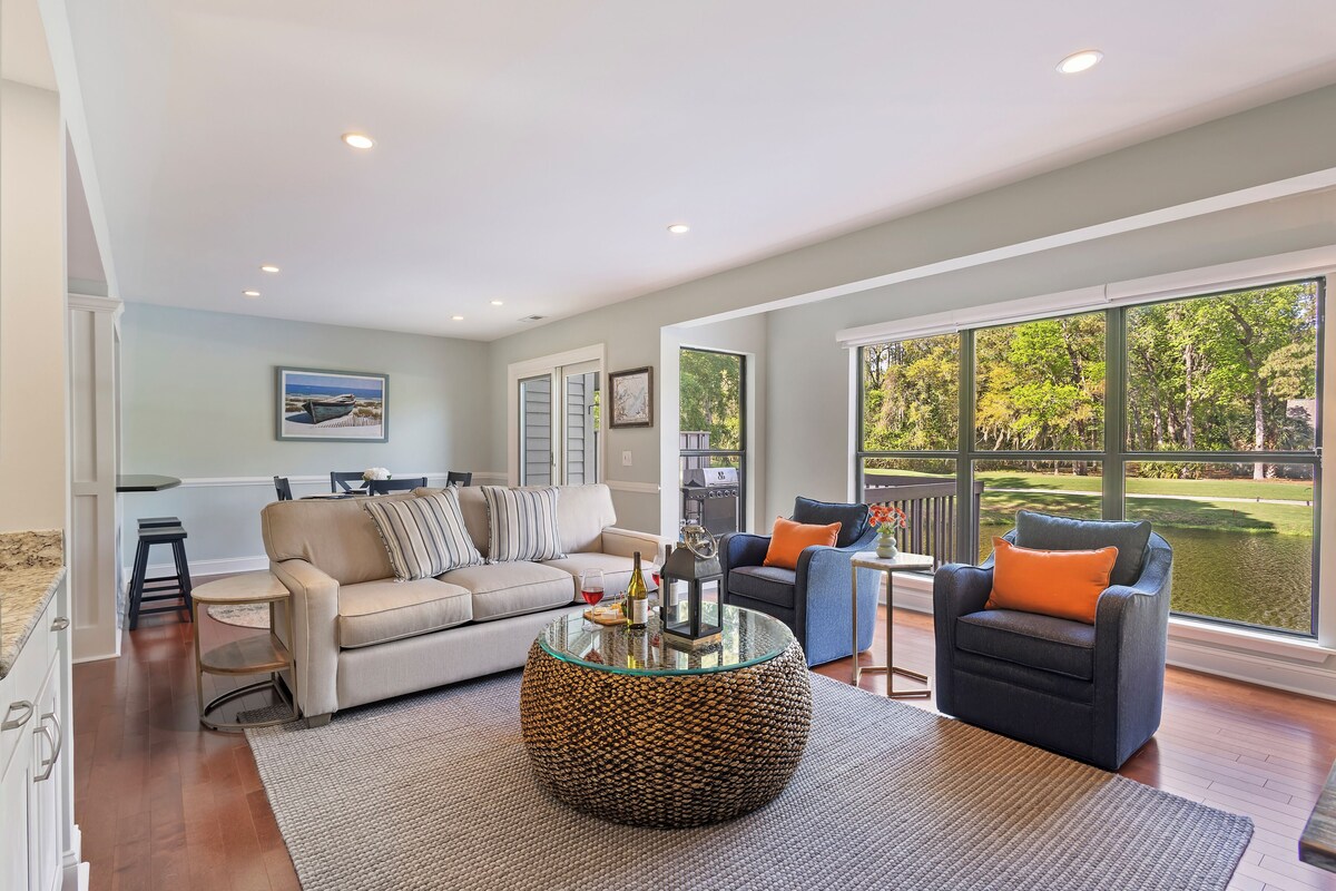 2428 Inland Harbour @ Sea Pines | Golf & Lagoon View | Pet-friendly | Close to Harbour Town