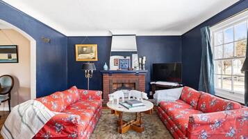 Smart TV, video games, offices