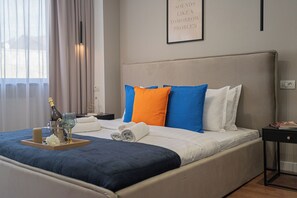 Comfort Apartment, 2 Bedrooms, Balcony | 2 bedrooms, blackout drapes, iron/ironing board, free WiFi - Playful & Trendy 2BR on Regina Elisabeta, Steps to Cismigiu Gardens | Bathtub & Boulevard Views (Bucharest)