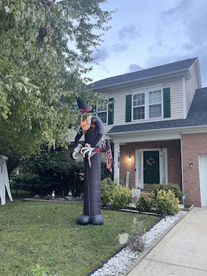 Exterior - Perfect Short-Term Rental (Charlotte)