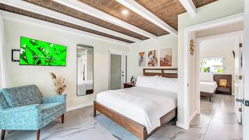 3 bedrooms, iron/ironing board, travel cot, free WiFi