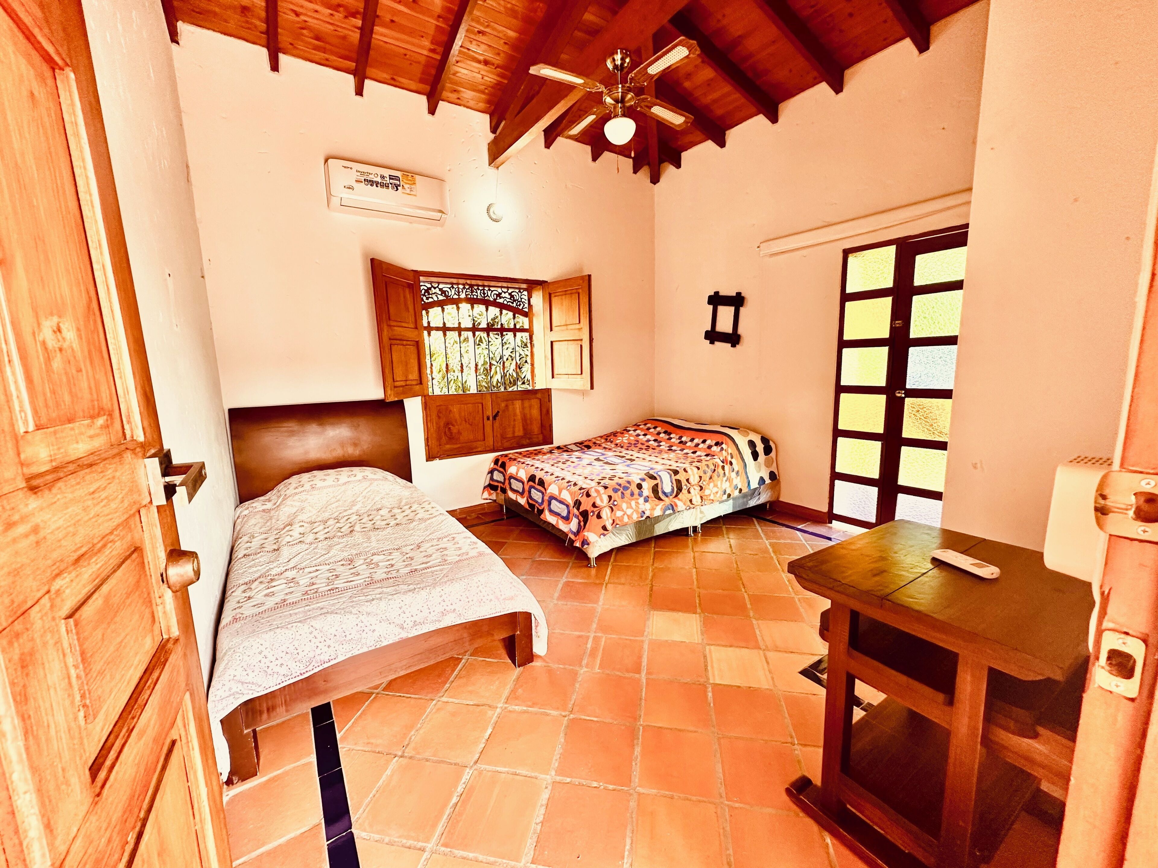 キャビン 4 ベッドルーム 喫煙可 プライベートプール | 4 室のベッドルーム