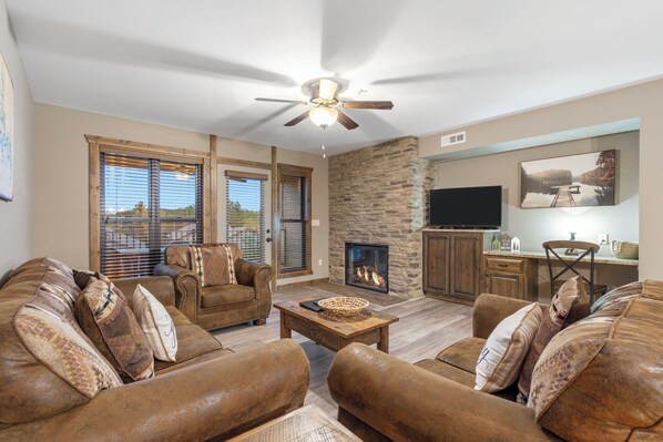 Smart TV, fireplace, DVD player