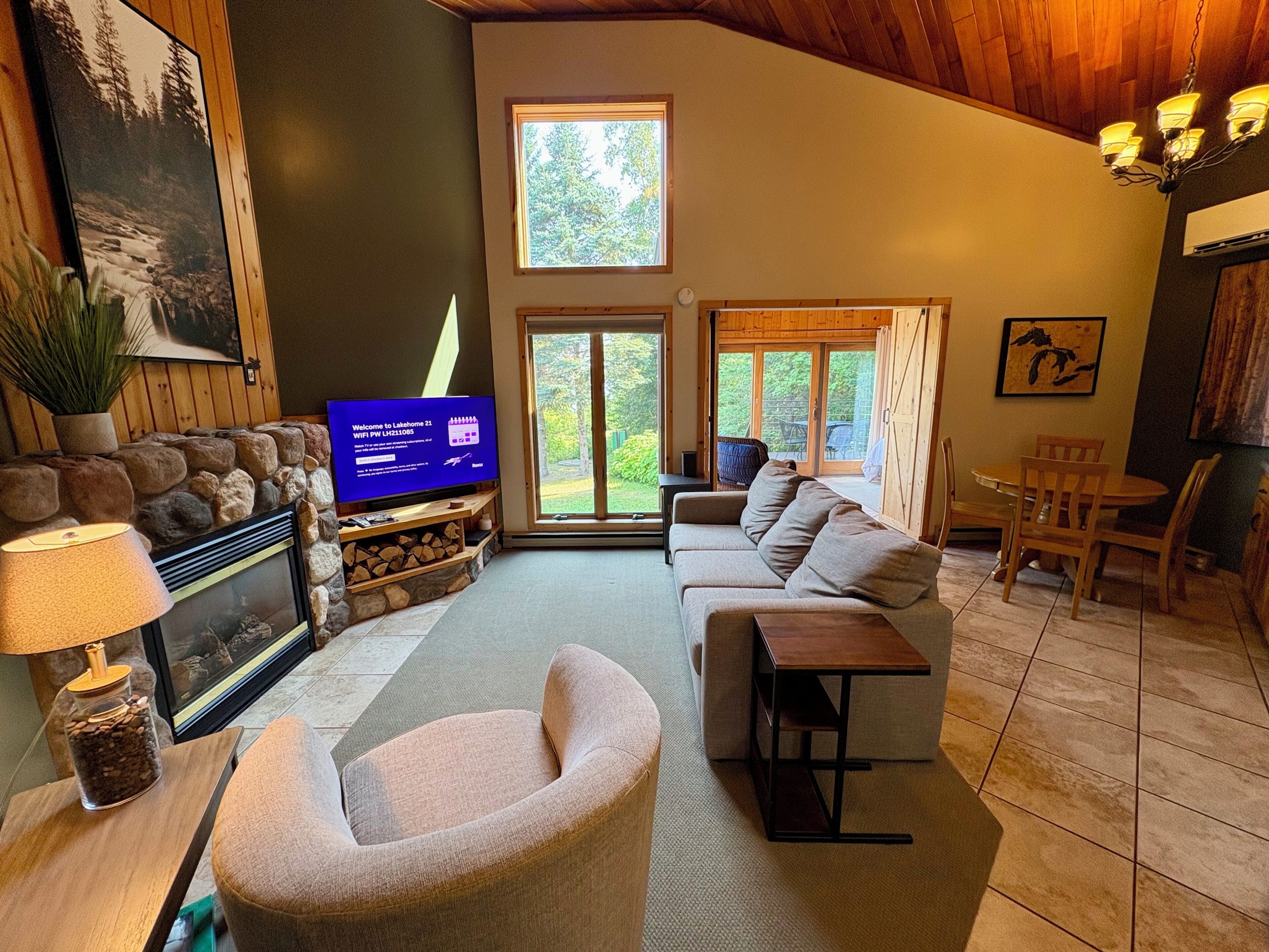 Family Room: Gas Fireplace & Roku Enabled TV