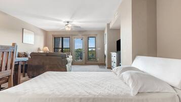 1 bedroom, iron/ironing board, WiFi (free), bed sheets