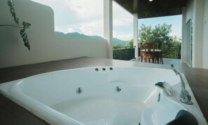 Presidential Suite, Mountain View | Free WiFi - Hakata Lejja near Natural Hot spring (Marioriawa)