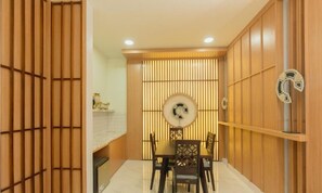 Presidential Suite, Mountain View | In-room dining