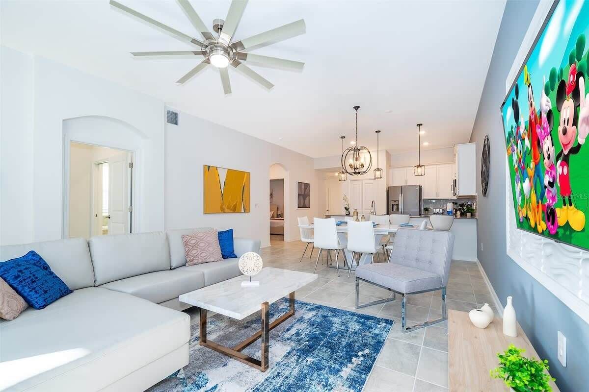 Televisie en een kantoor