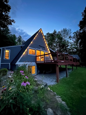 Exterior - A-frame, 3-bedroom, mountain and river retreat (Waterbury)
