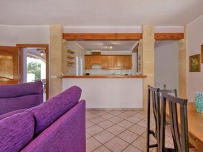 ハウス 4 ベッドルーム テラス | リビングルーム