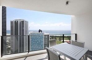 Luxury Apartment, 2 Bedrooms, Ocean View | Balcony - Sierra Broadbeach - Ocean View Apartment (Broadbeach)
