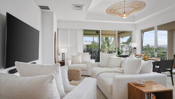 Smart TV, books, stereo, offices