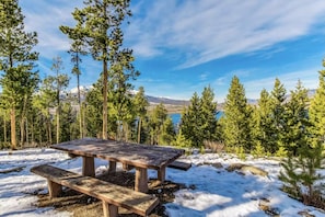 Condo, 2 Bedrooms | Outdoor dining