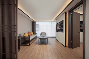 Classic Suite | Living area