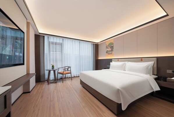 Comfort Double Room | Laptop workspace, free WiFi