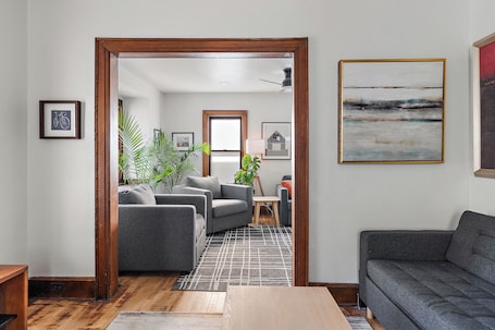 Smart TV, video games, table football. NordEast Escape/Hot Tub, Bocce court, Fooseball, Patio, Awesome location