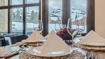 Condo, 2 habitaciones | Restaurantes