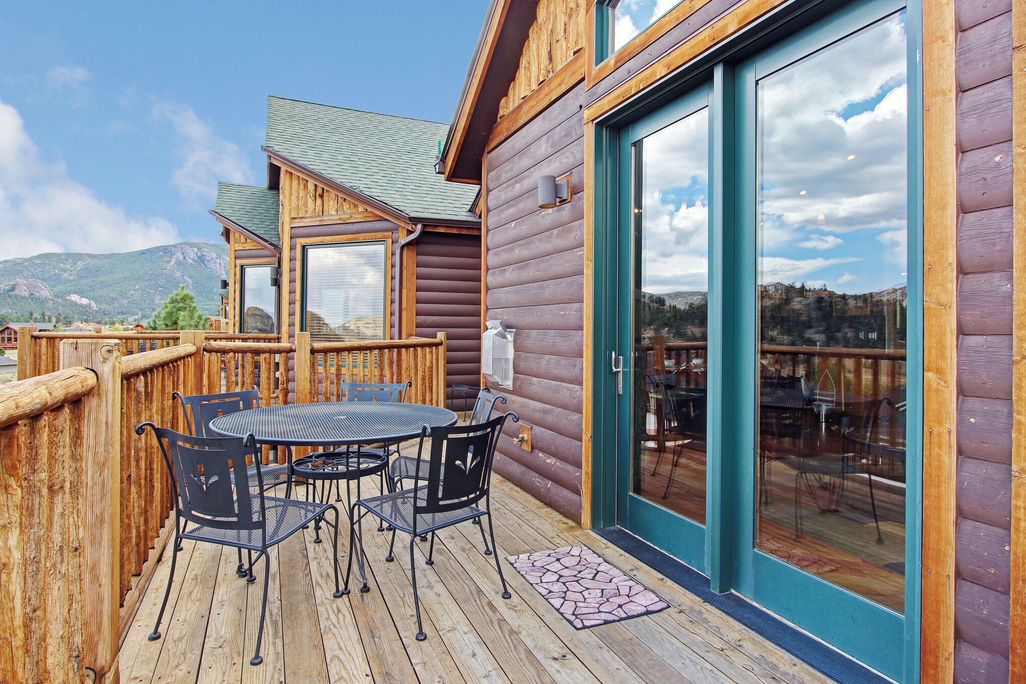 Condo, 2 Bedrooms | Outdoor dining