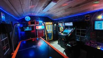Spielezimmer