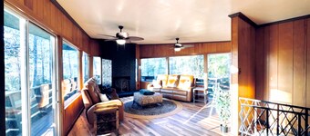 2 Homes! 6 BR 5BA! Swimming pool! Private Hot Tub! Pool Table! Basketball Hoop!