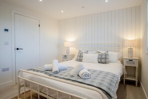 3 soverom, strykejern/-brett, wi-fi og sengetøy