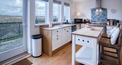 Ty Seren - 2 Bedroom Apt - Bayview Oxwich