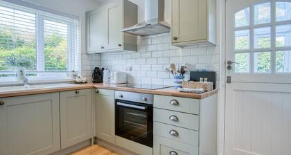 The Willows - 2 Bedroom Cottage - Oxwich