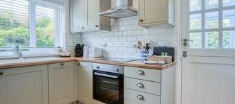 The Willows - 2 Bedroom Cottage - Oxwich