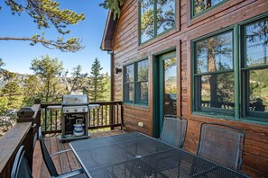 Condo, 2 Bedrooms | Outdoor dining