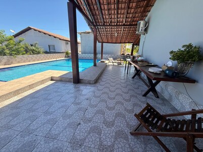 House with Pool in Guaratiba Beach for 15 people