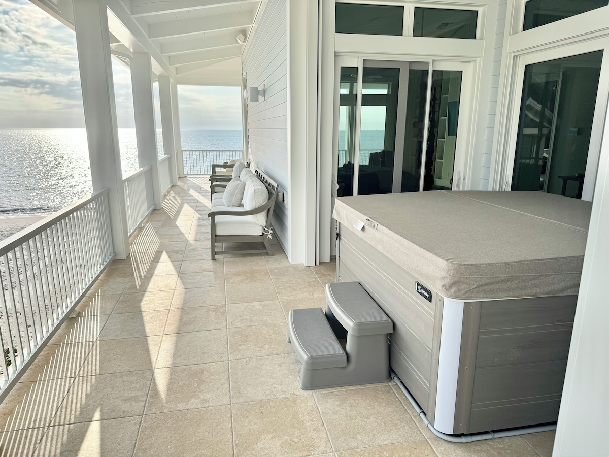 Photo 30 of Private Beach Oceanfront Mansion in Luxurious Naples Spacious 5-bedroom Palms
