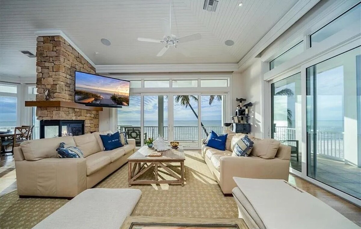Photo 11 of Private Beach Oceanfront Mansion in Luxurious Naples Spacious 5-bedroom Palms