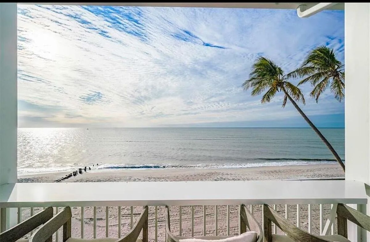 Photo 4 of Private Beach Oceanfront Mansion in Luxurious Naples Spacious 5-bedroom Palms