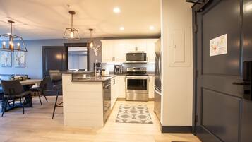 Appart'hÎtel, 2 chambres | Cuisine privée